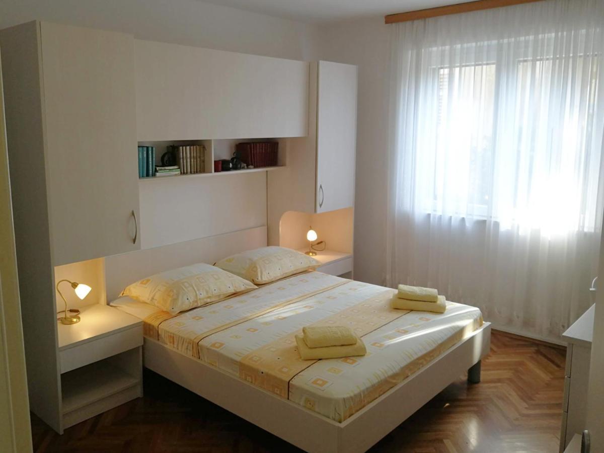 Rooms Beros Макарска Экстерьер фото